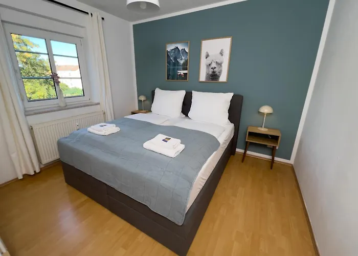 Jino I Modern - Lage - Balkon *