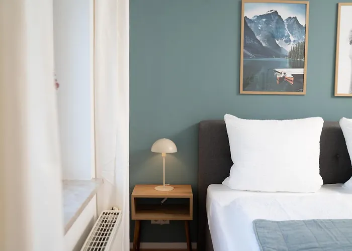 Jino I Modern - Lage - Balkon Pirna