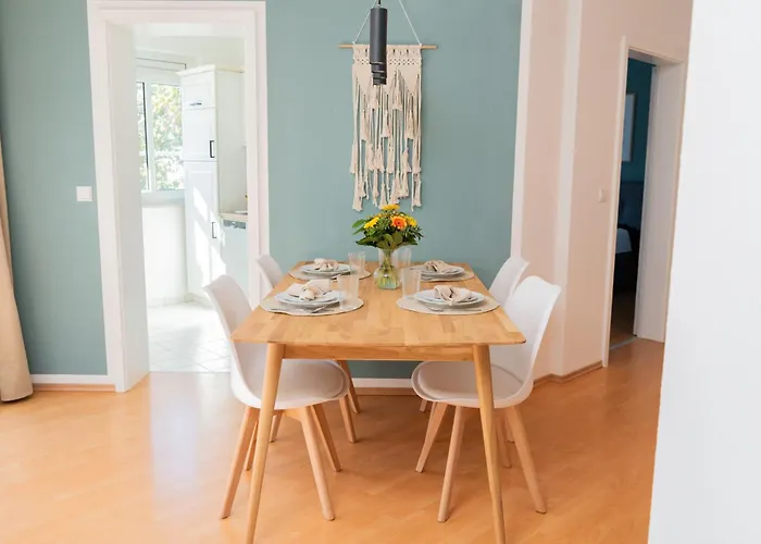 Jino I Modern - Lage - Balkon